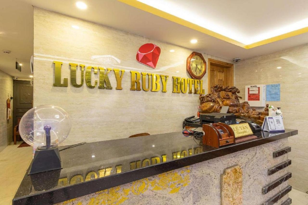 Lucky Ruby Hotel Danang Exterior photo